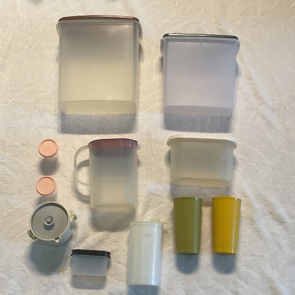 Tupperware bundle Kitchen Storage Set